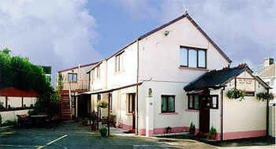 The New Inn Guest House 布里真德 外观 照片